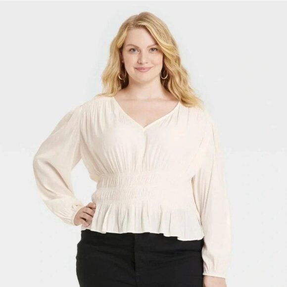 Universal Thread Women’s Small Cream Long Sleeve Smocked Blouse V-Neck Pleated - Picture 1 of 12
